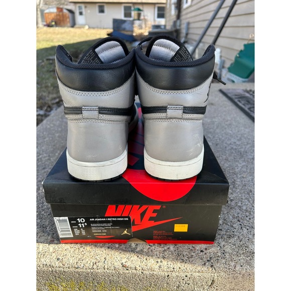 Jordan 1 Shadow